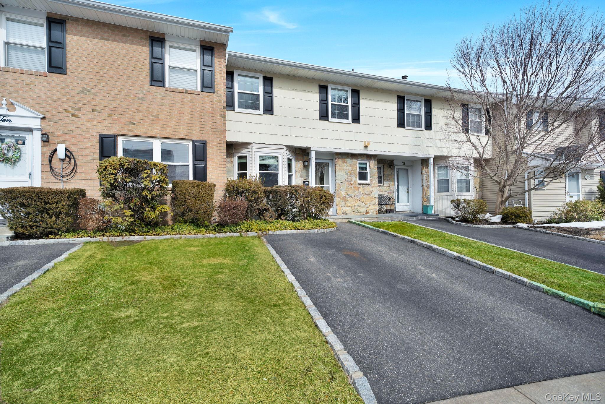 11 Manors Drive – For Sale