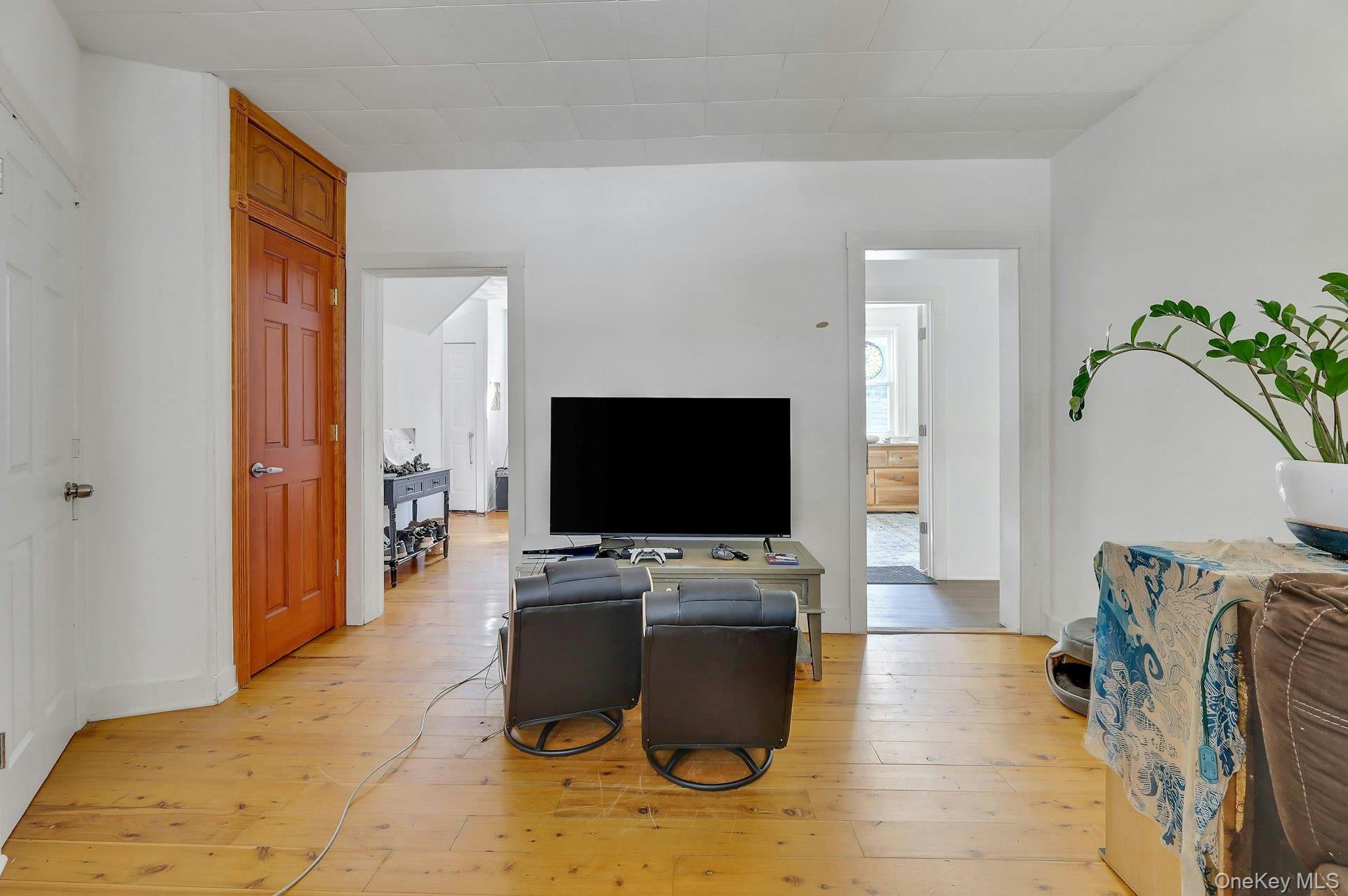 65 Lake Road – For Sale photo 6