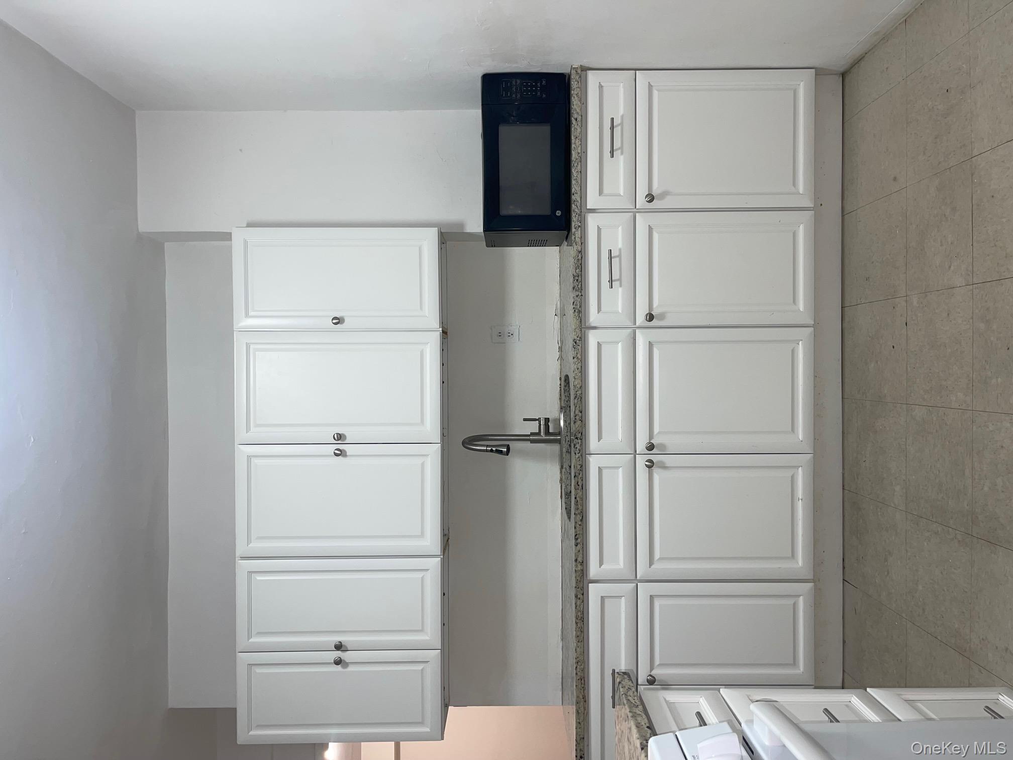 89-15 Parsons Boulevard, Unit 3L photo 14
