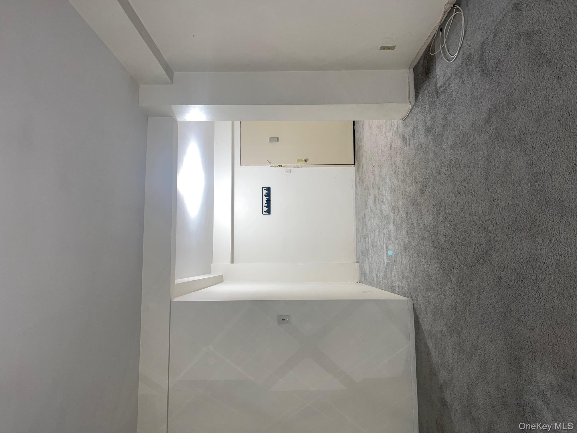 89-15 Parsons Boulevard, Unit 3L photo 9