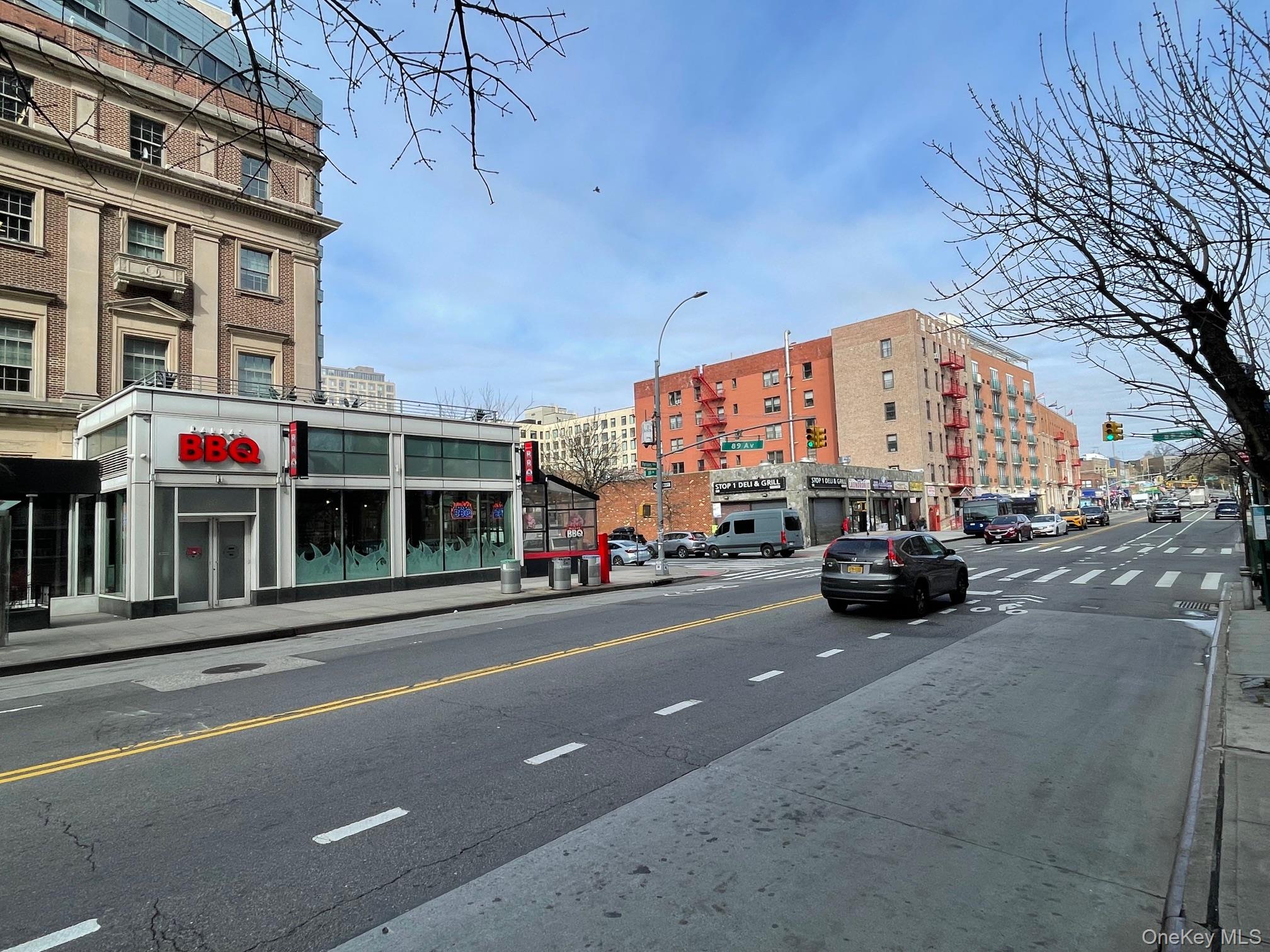 89-15 Parsons Boulevard, Unit 3L photo 22