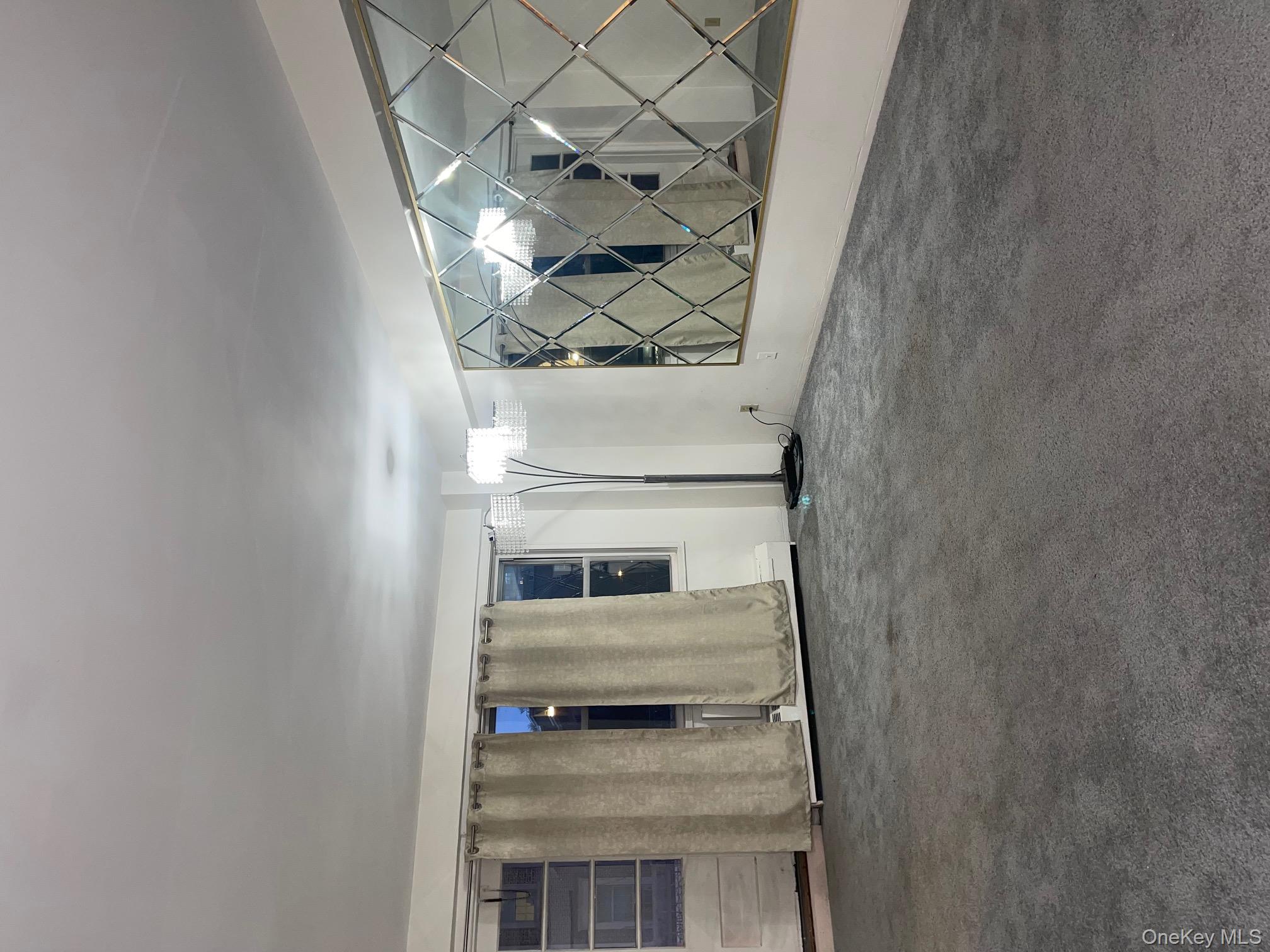 89-15 Parsons Boulevard, Unit 3L photo 8