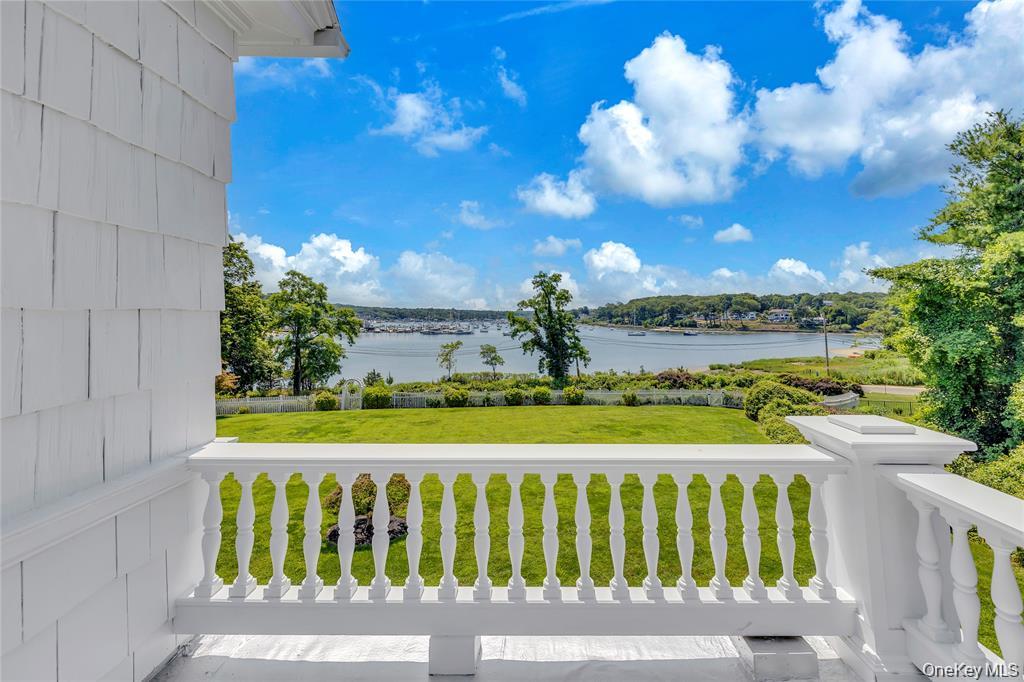158 E Shore Road – For Sale photo 9