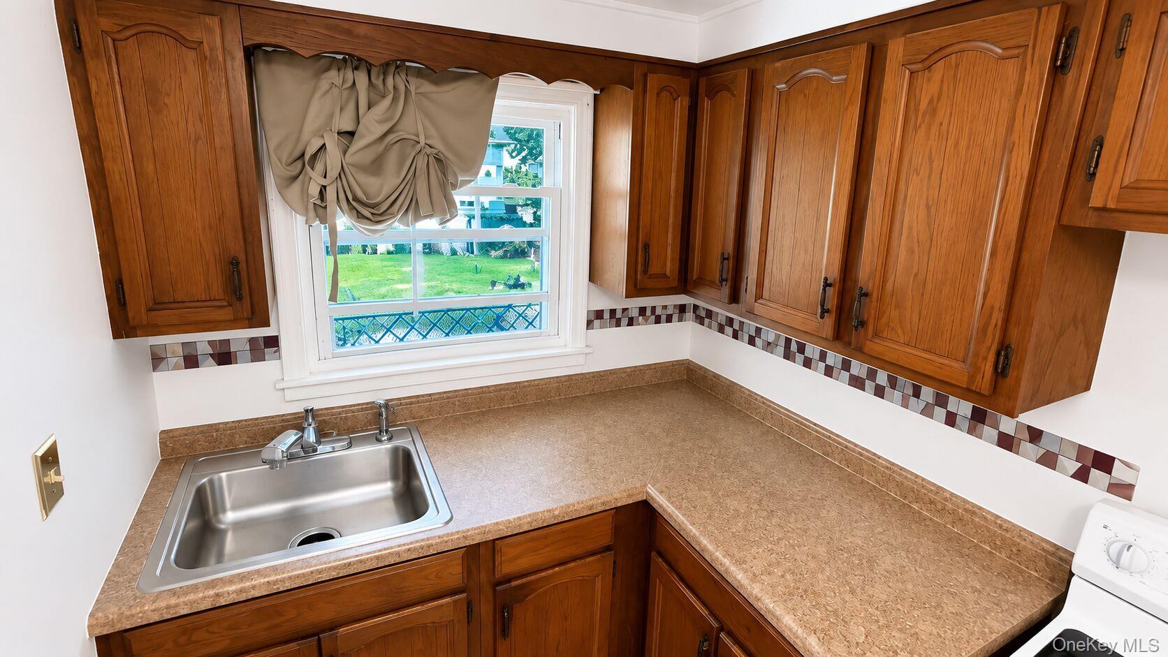 206 Winthrop Avenue, Unit 2 photo 13