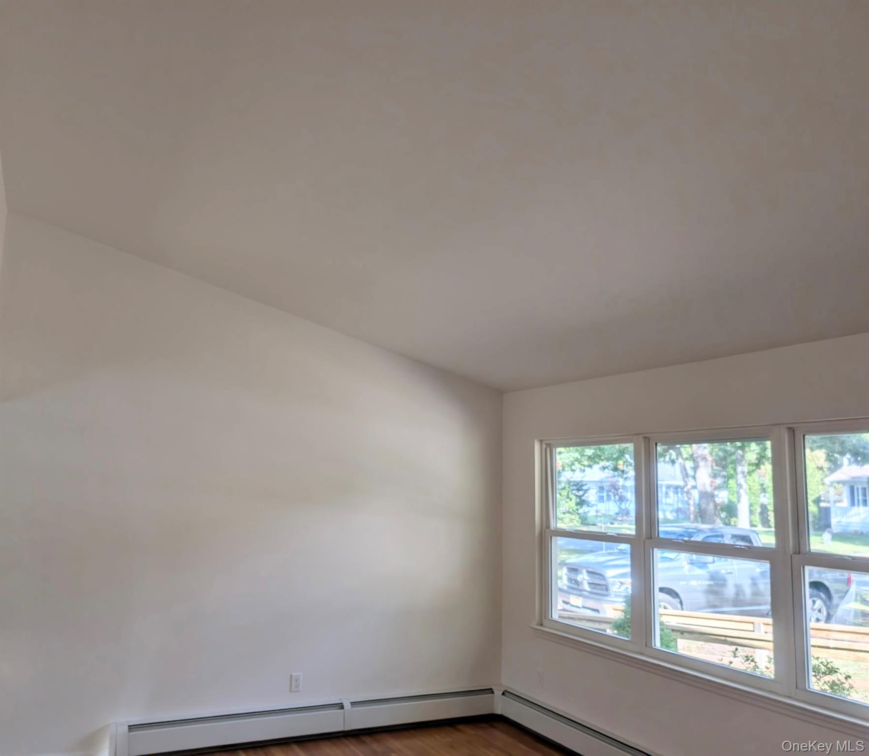 23 Howell Place – For Sale photo 4