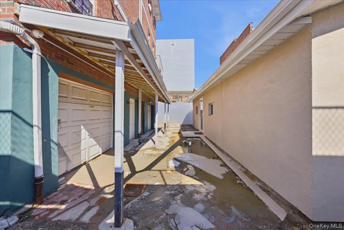 3544 -3546 Laconia Avenue – For Sale photo 25