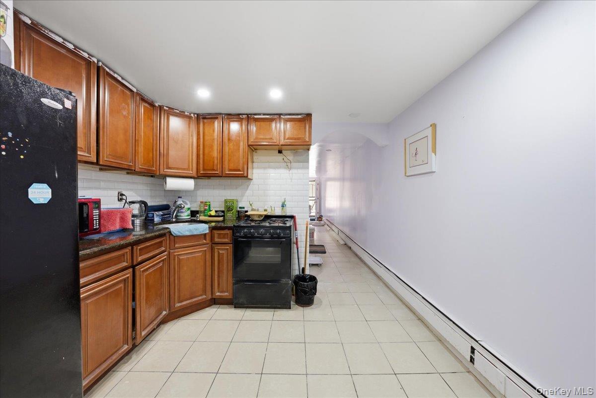 3544 -3546 Laconia Avenue – For Sale photo 16