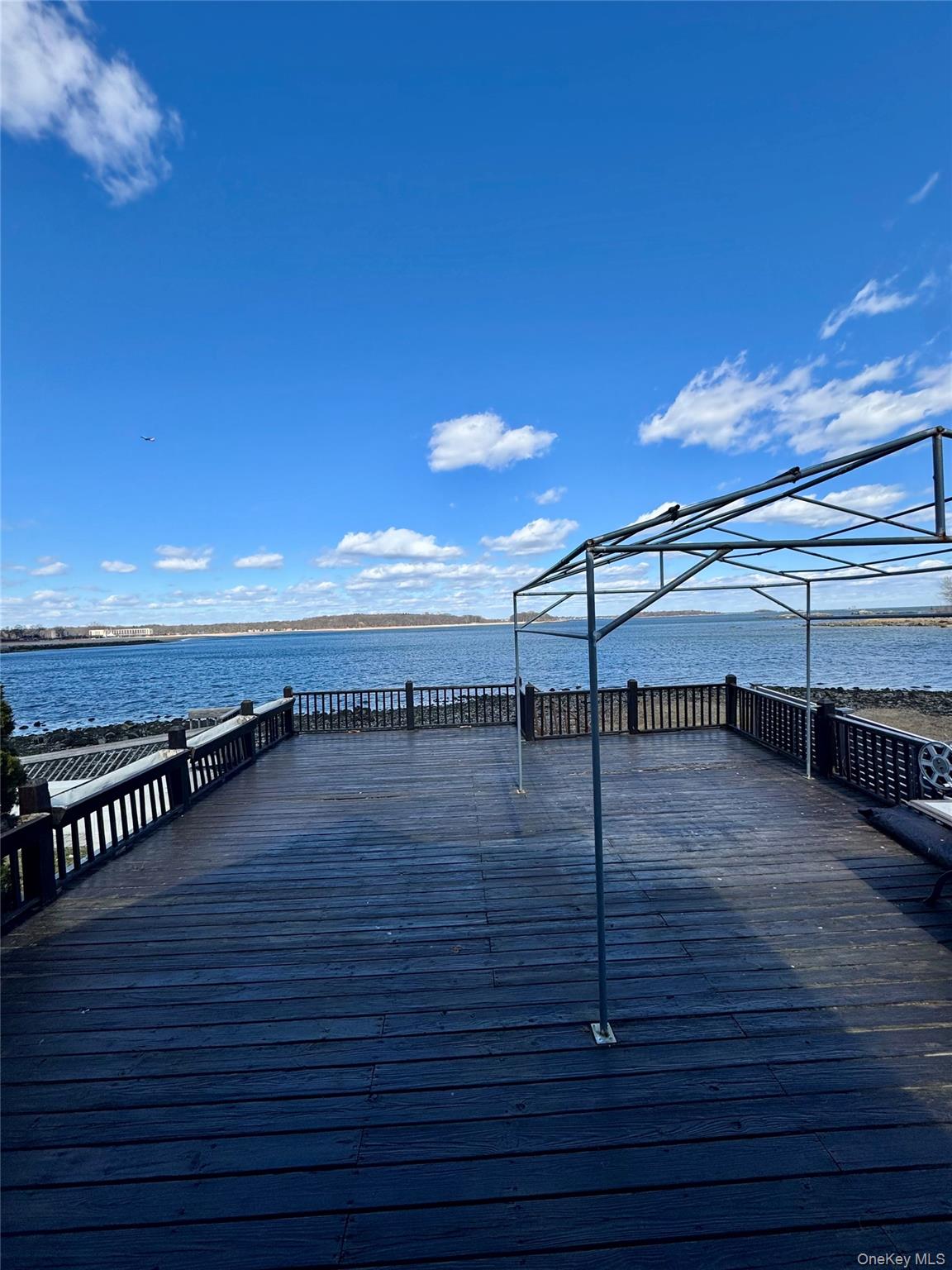 722 King Avenue – For Sale photo 23