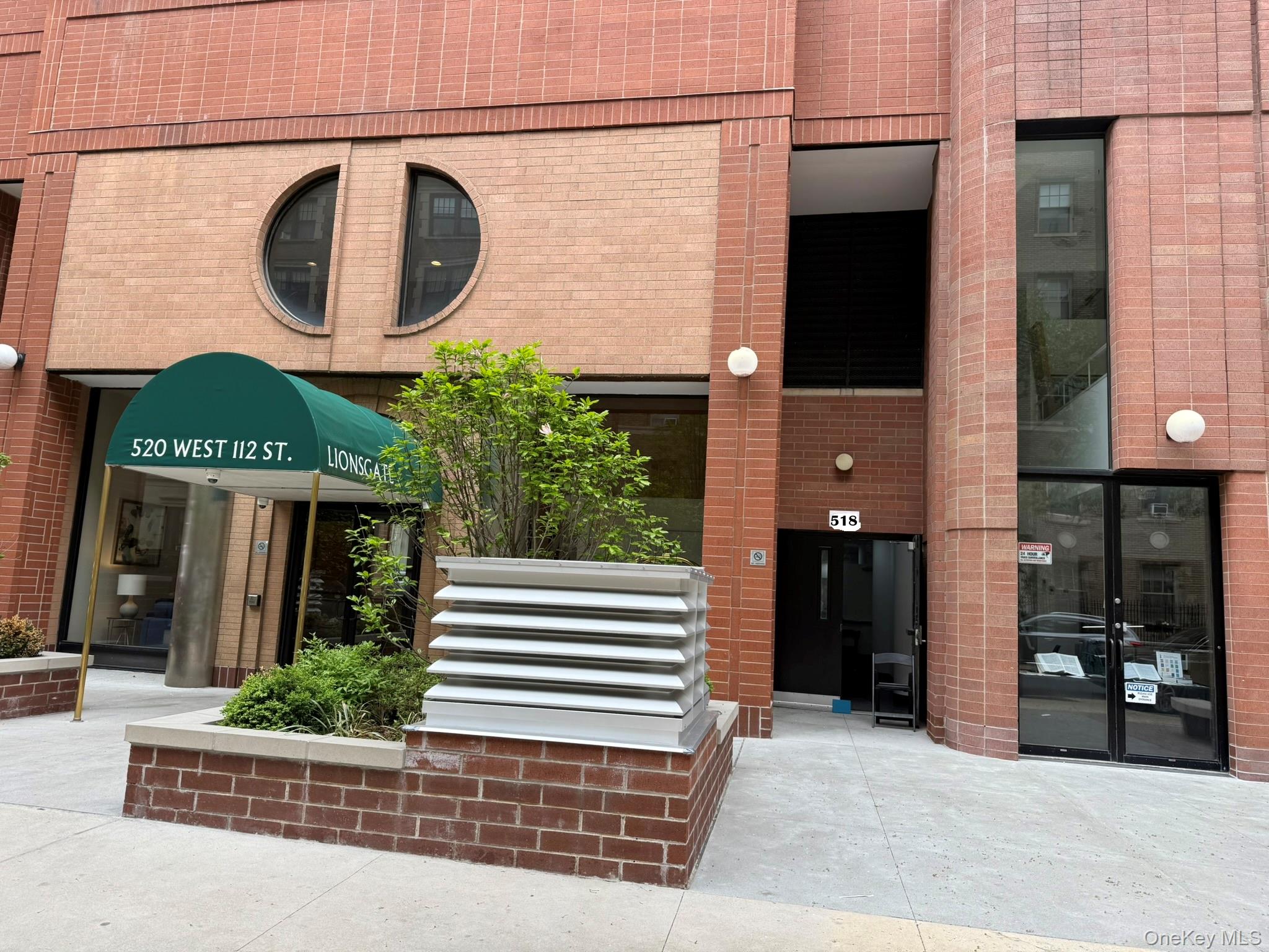 516 W 112 Street – For Rent photo 4