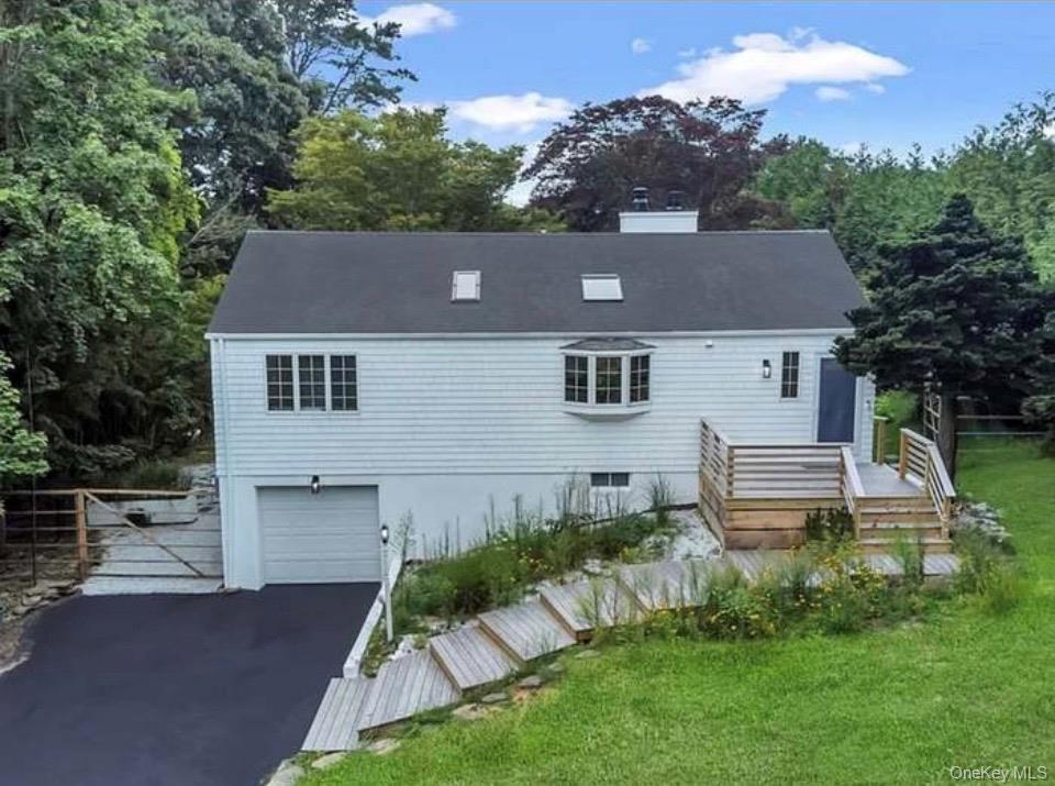 12 Ridge Lane – For Rent