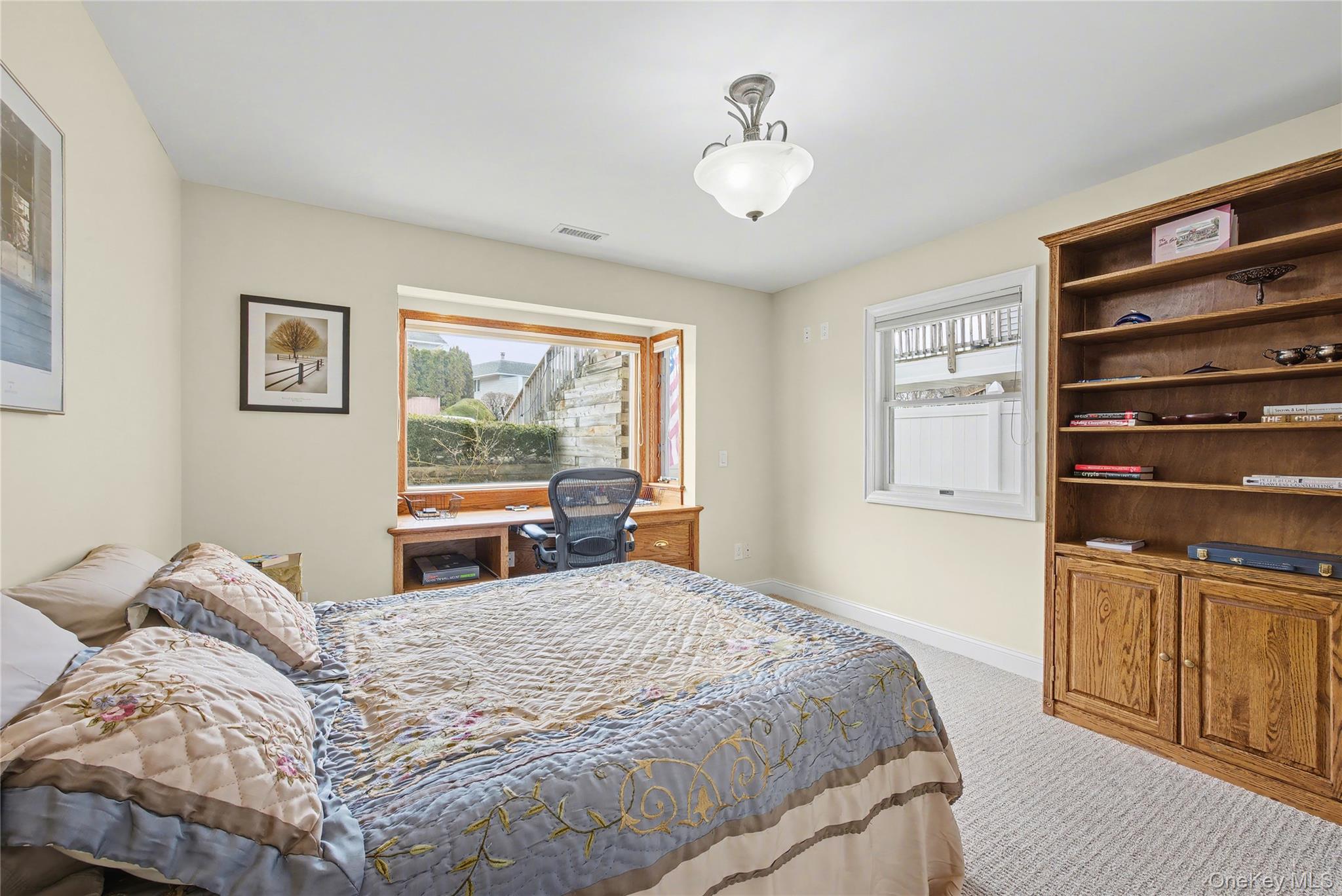 805 Bluffs Drive N, Unit 805 photo 20