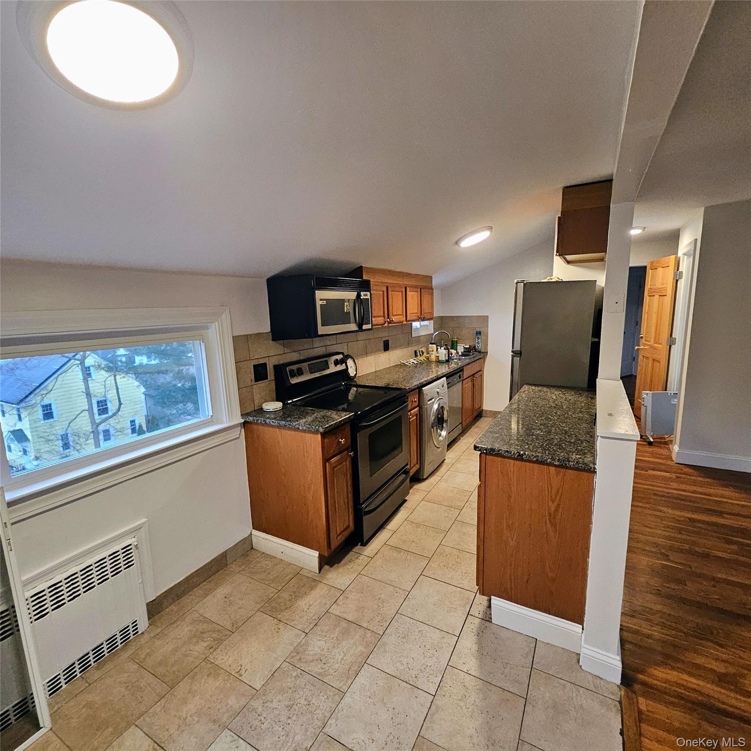218 Warren Avenue, Unit Two photo 4