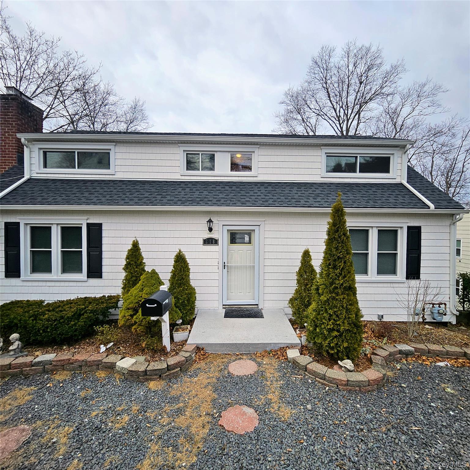 218 Warren Avenue, Unit Two photo 2