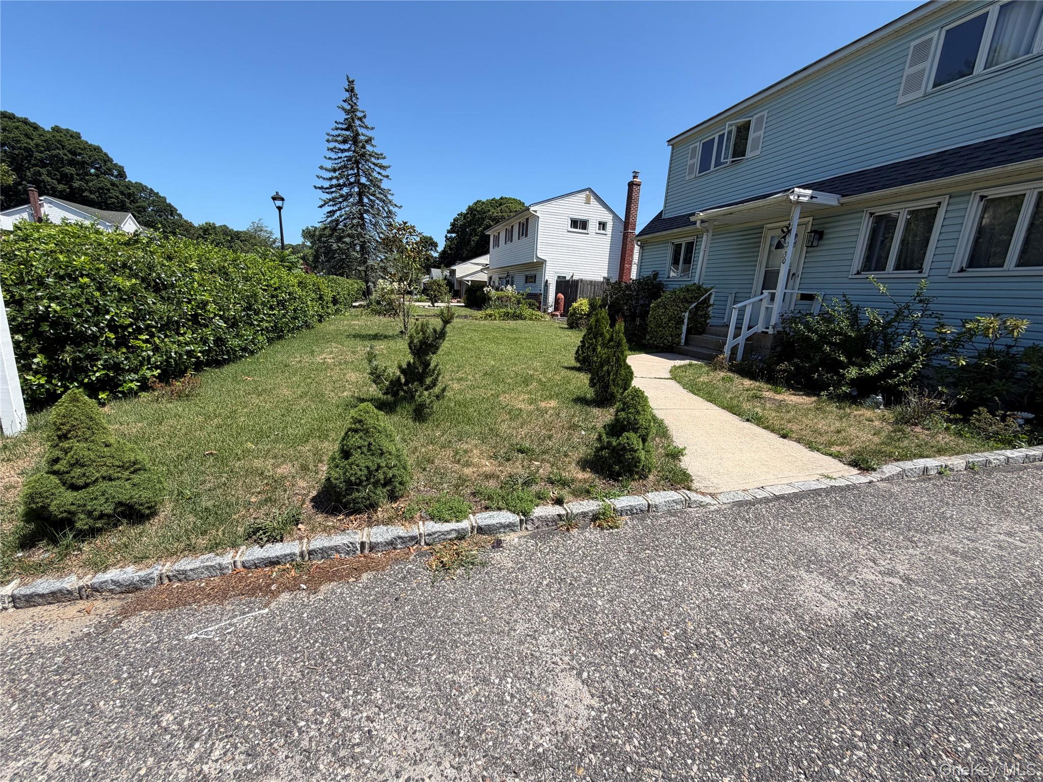 30 Eastwood Boulevard – For Sale photo 14