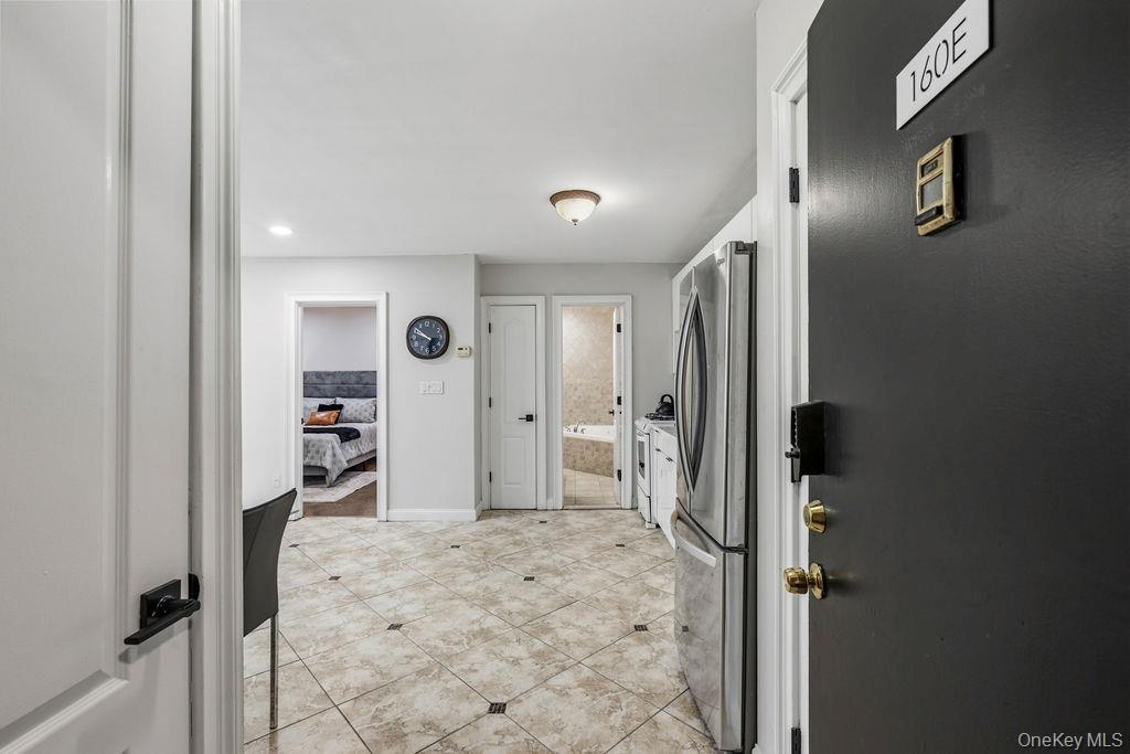 160 E Kearsing Parkway – For Sale photo 6