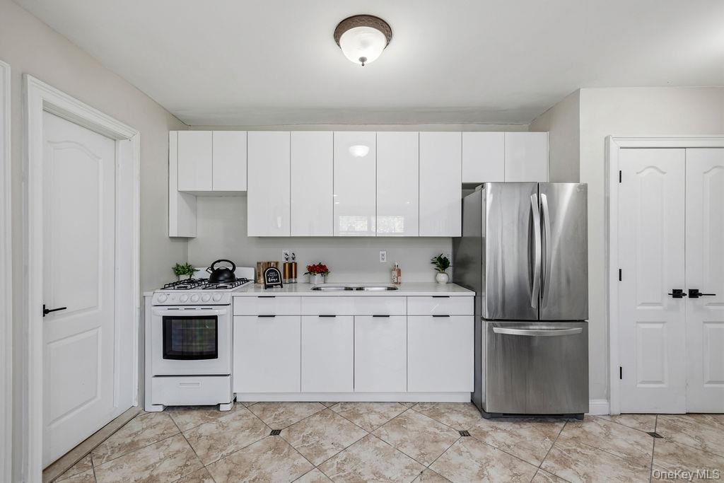 160 E Kearsing Parkway – For Sale photo 8