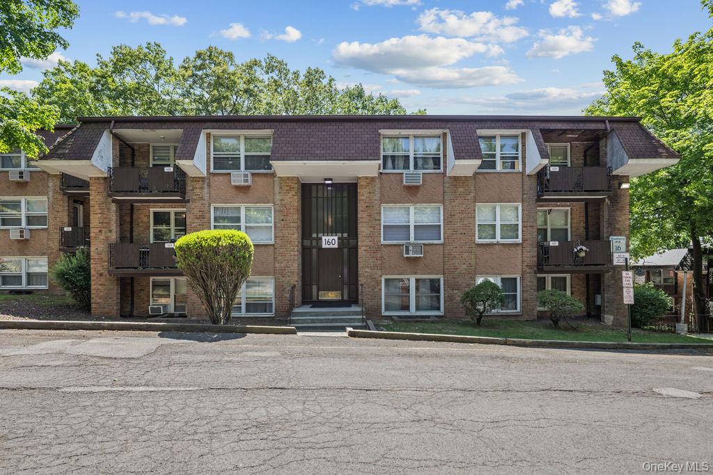 160 E Kearsing Parkway – For Sale