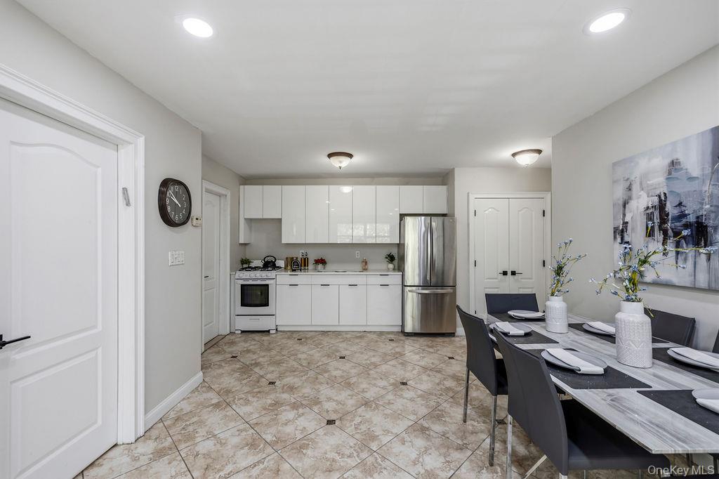160 E Kearsing Parkway – For Sale photo 9