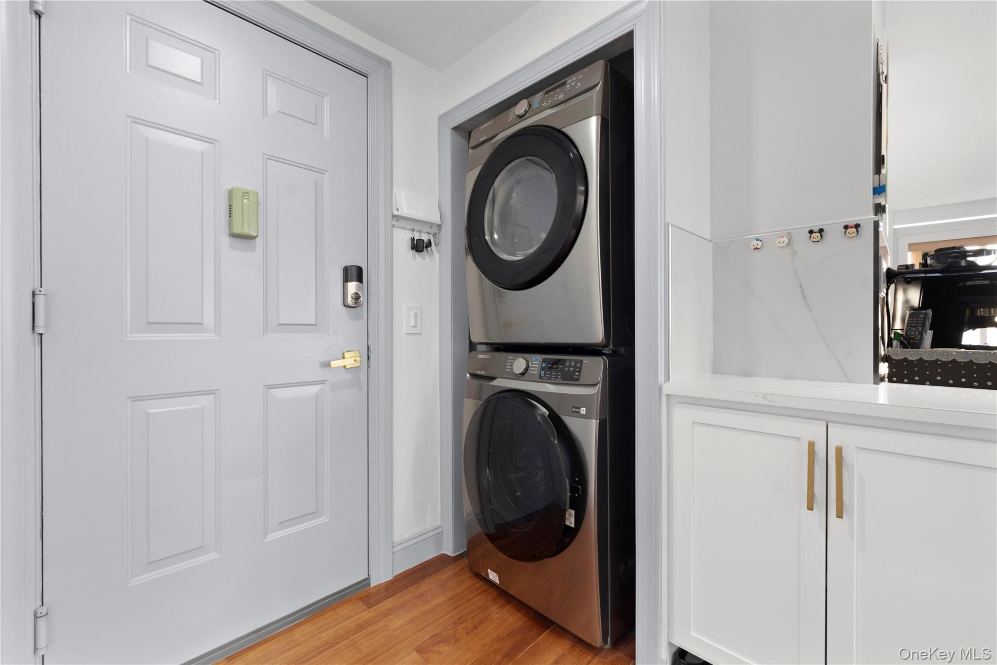 43-18 Main Street, Unit 12/14A photo 32