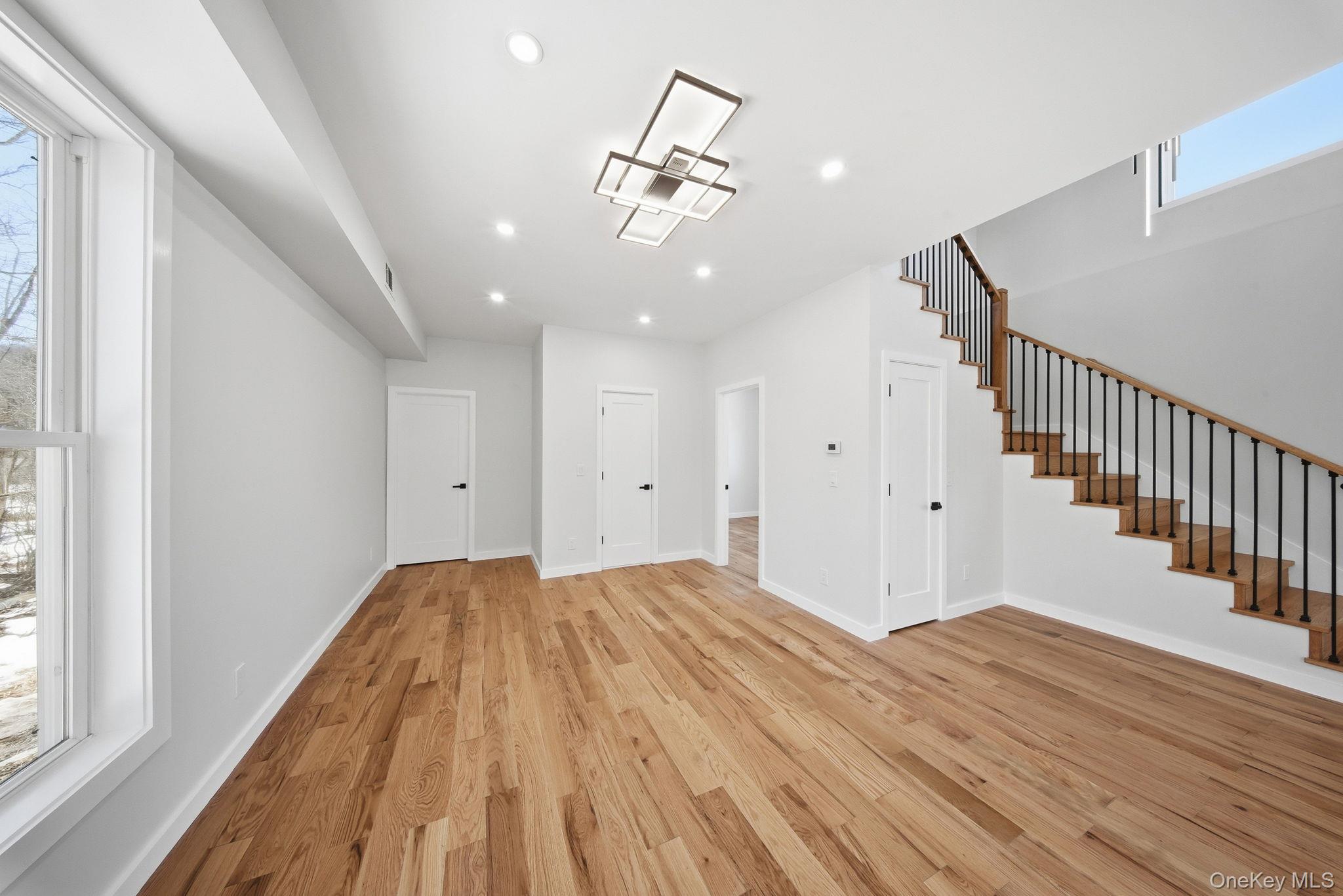 6 Maple Avenue – For Sale photo 18