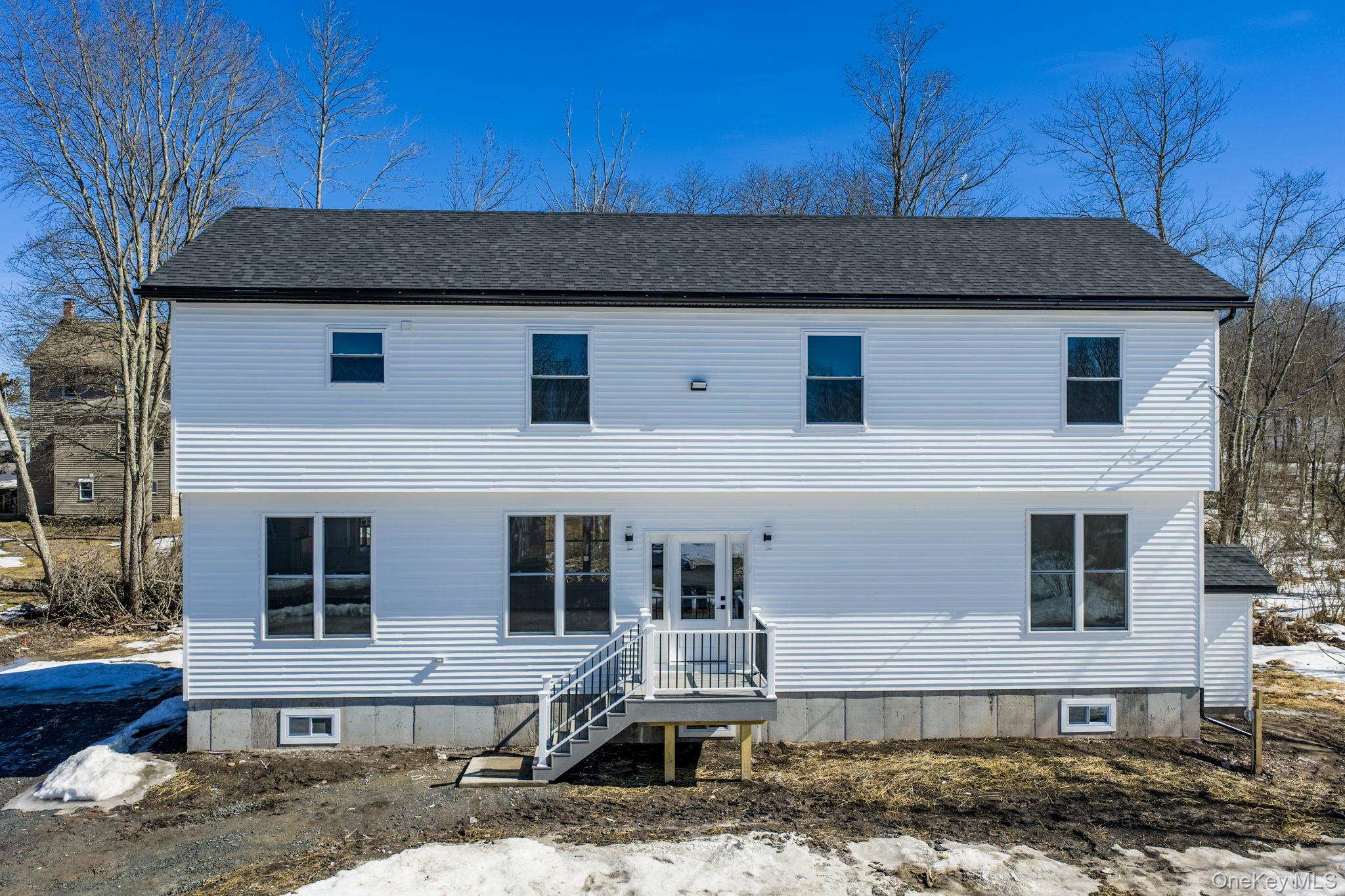 6 Maple Avenue – For Sale photo 2