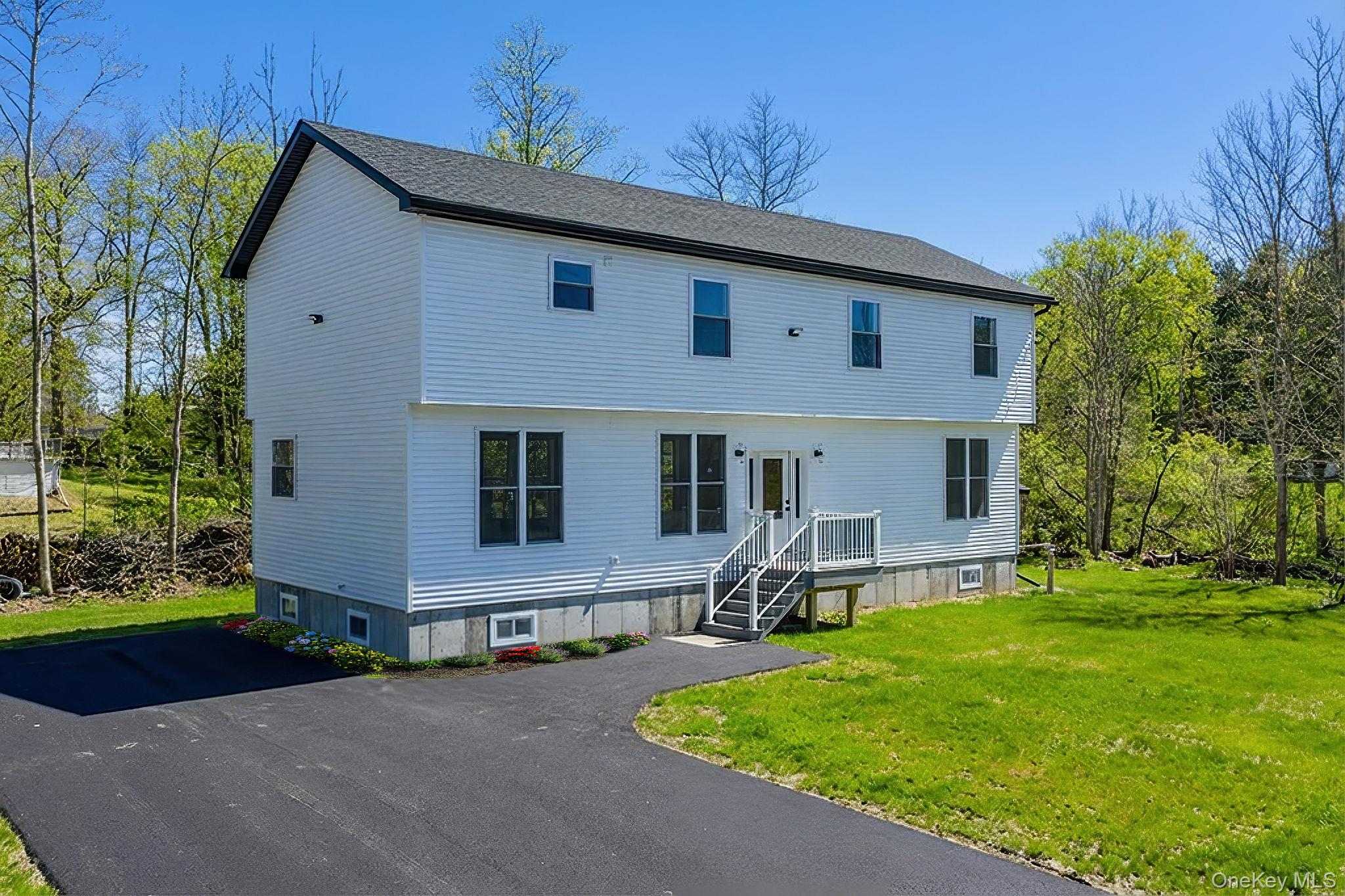 6 Maple Avenue – For Sale