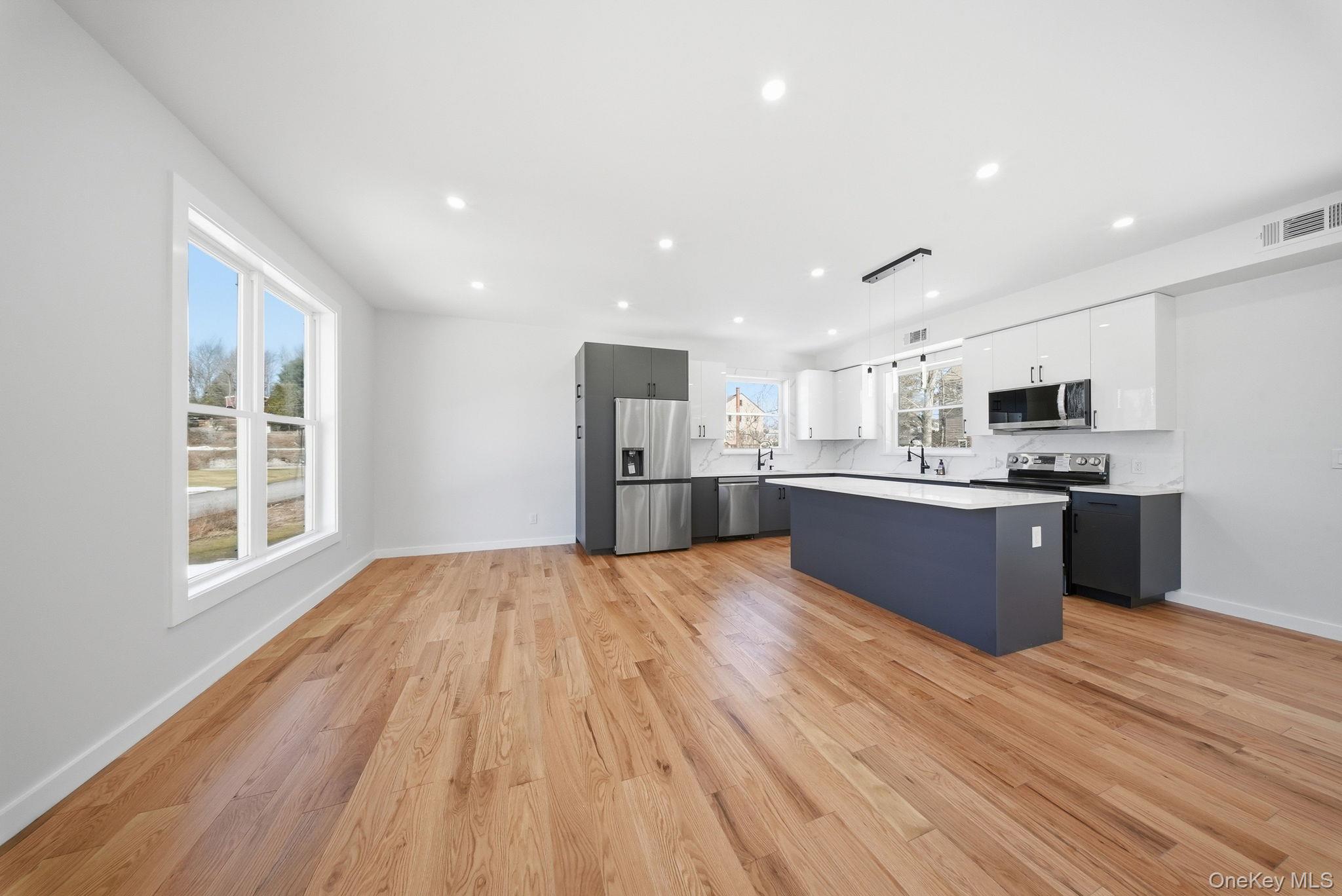 6 Maple Avenue – For Sale photo 7