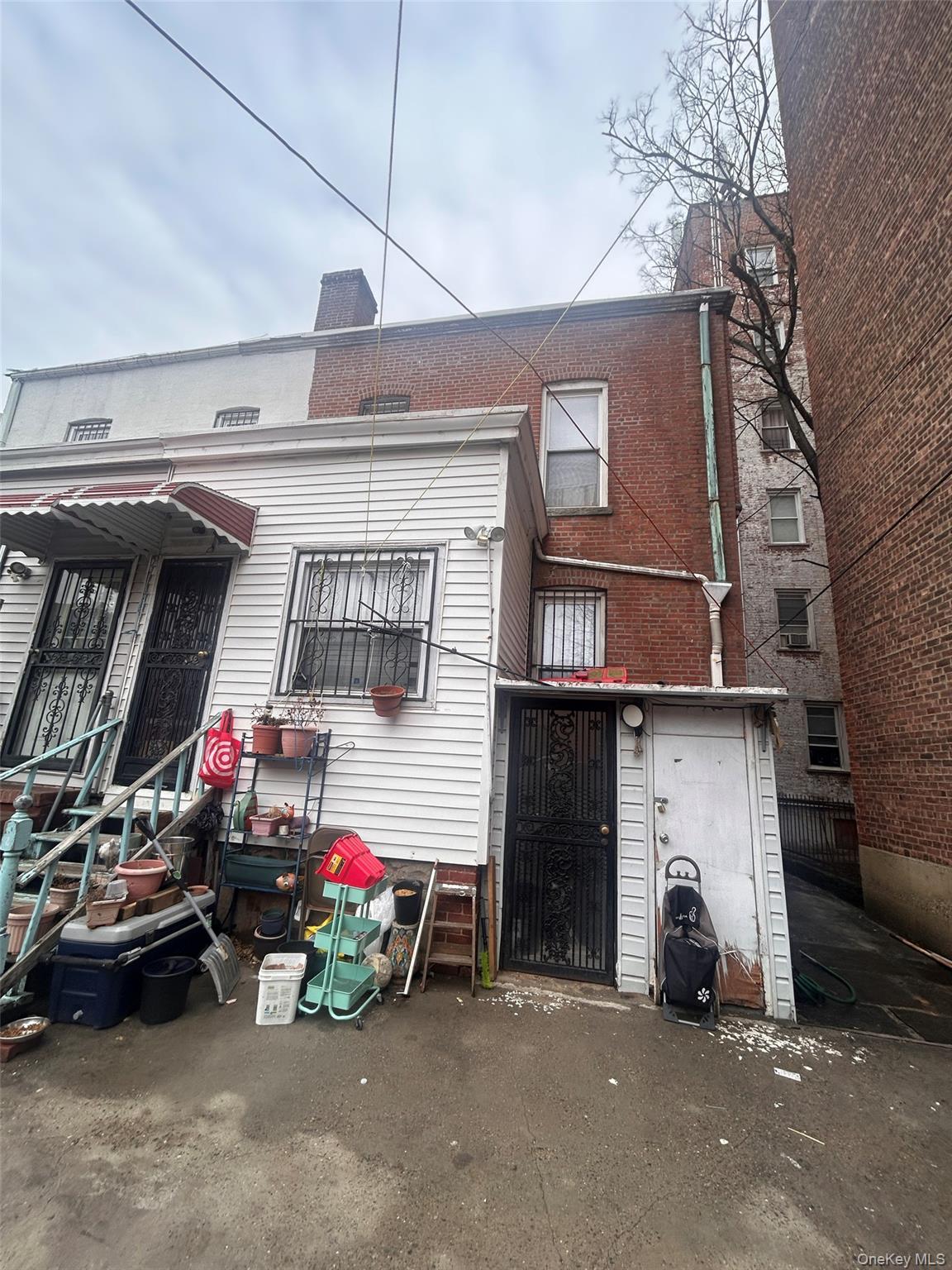 42-34 Ithaca Street – For Sale photo 2
