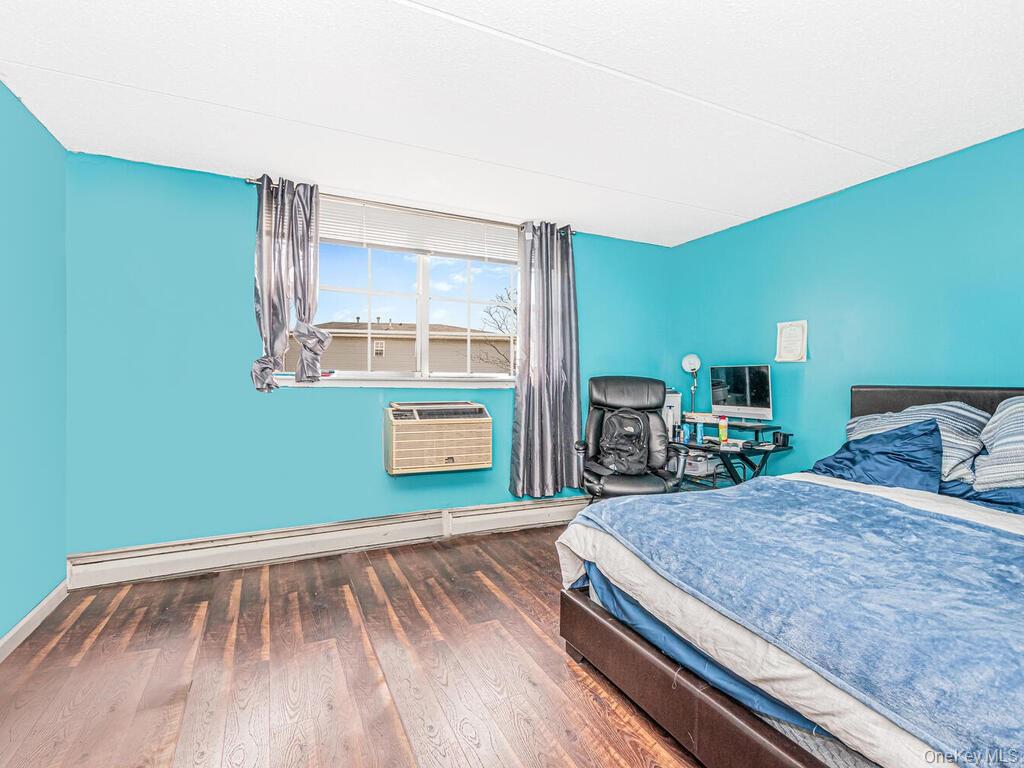 210 Sunset Boulevard – For Sale photo 5