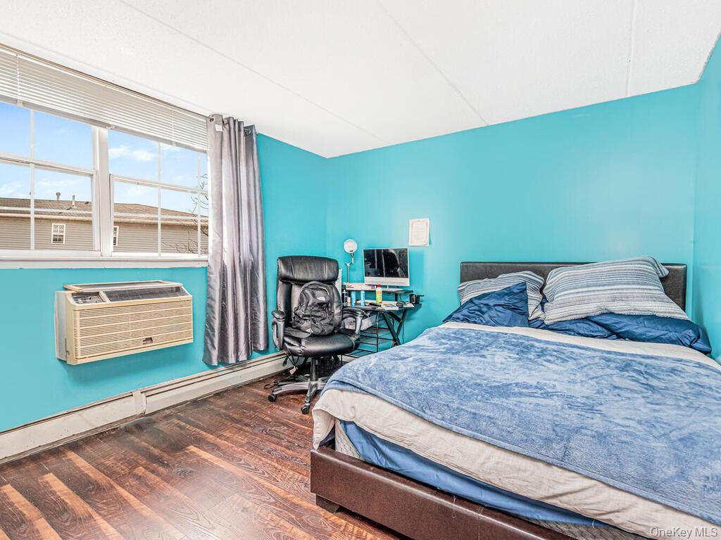 210 Sunset Boulevard – For Sale photo 7