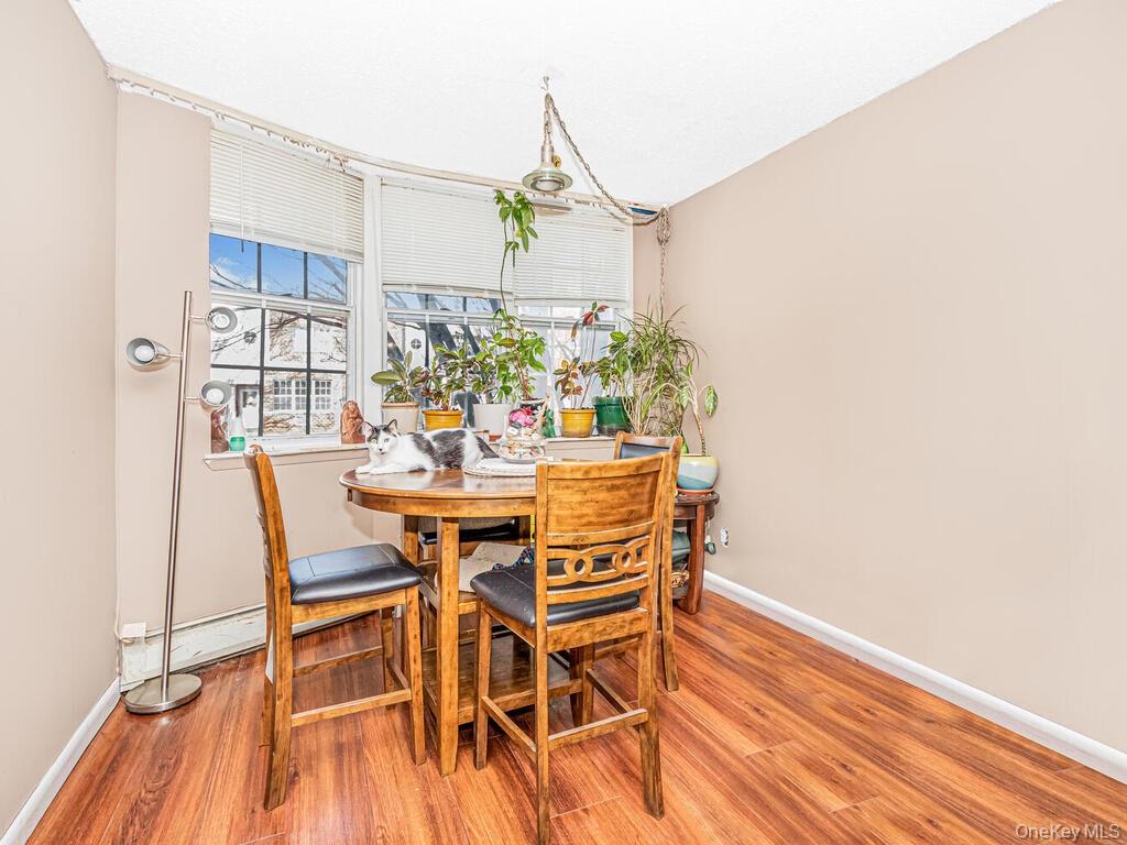 210 Sunset Boulevard – For Sale photo 4