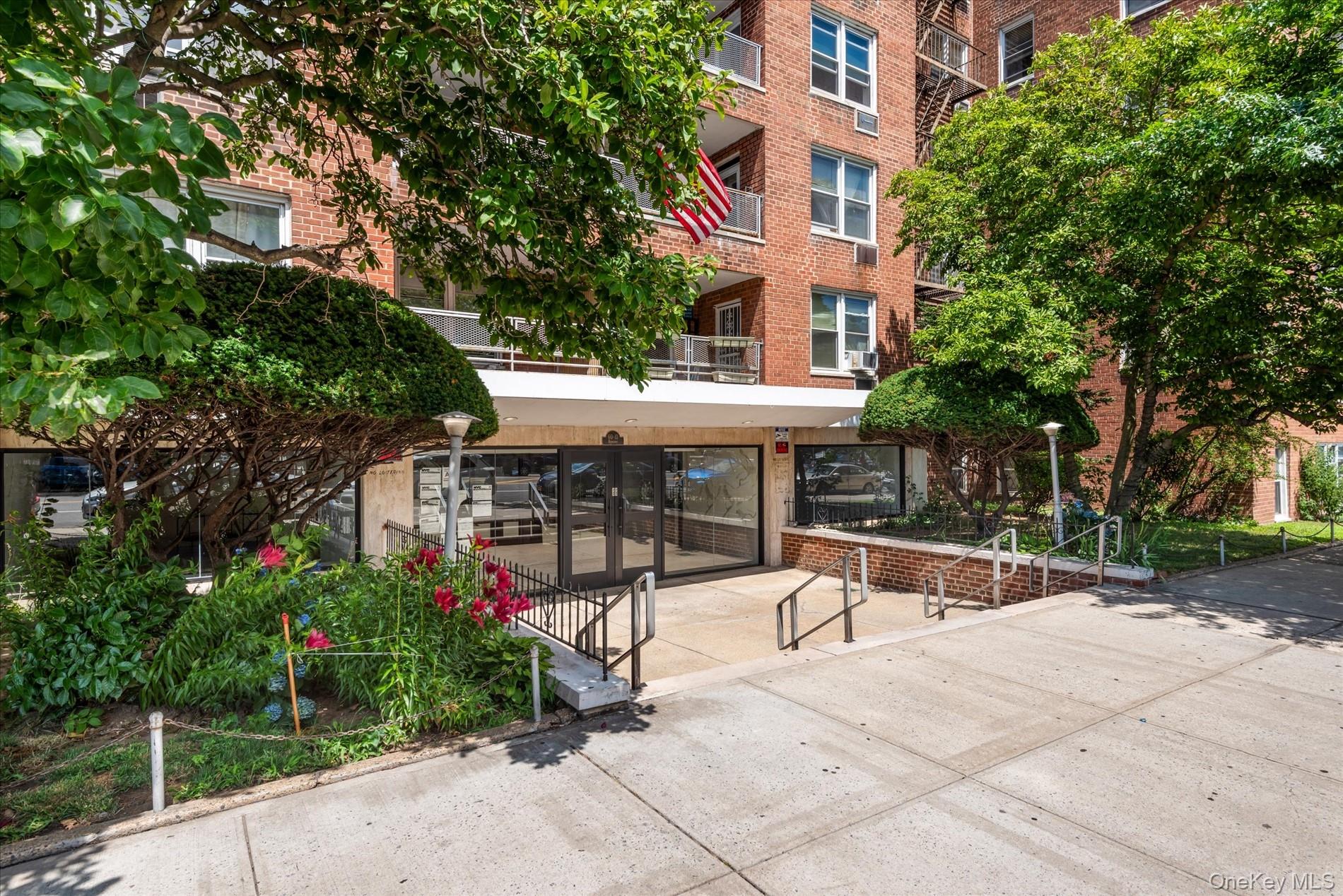 6011 Broadway, Unit 5E photo 12