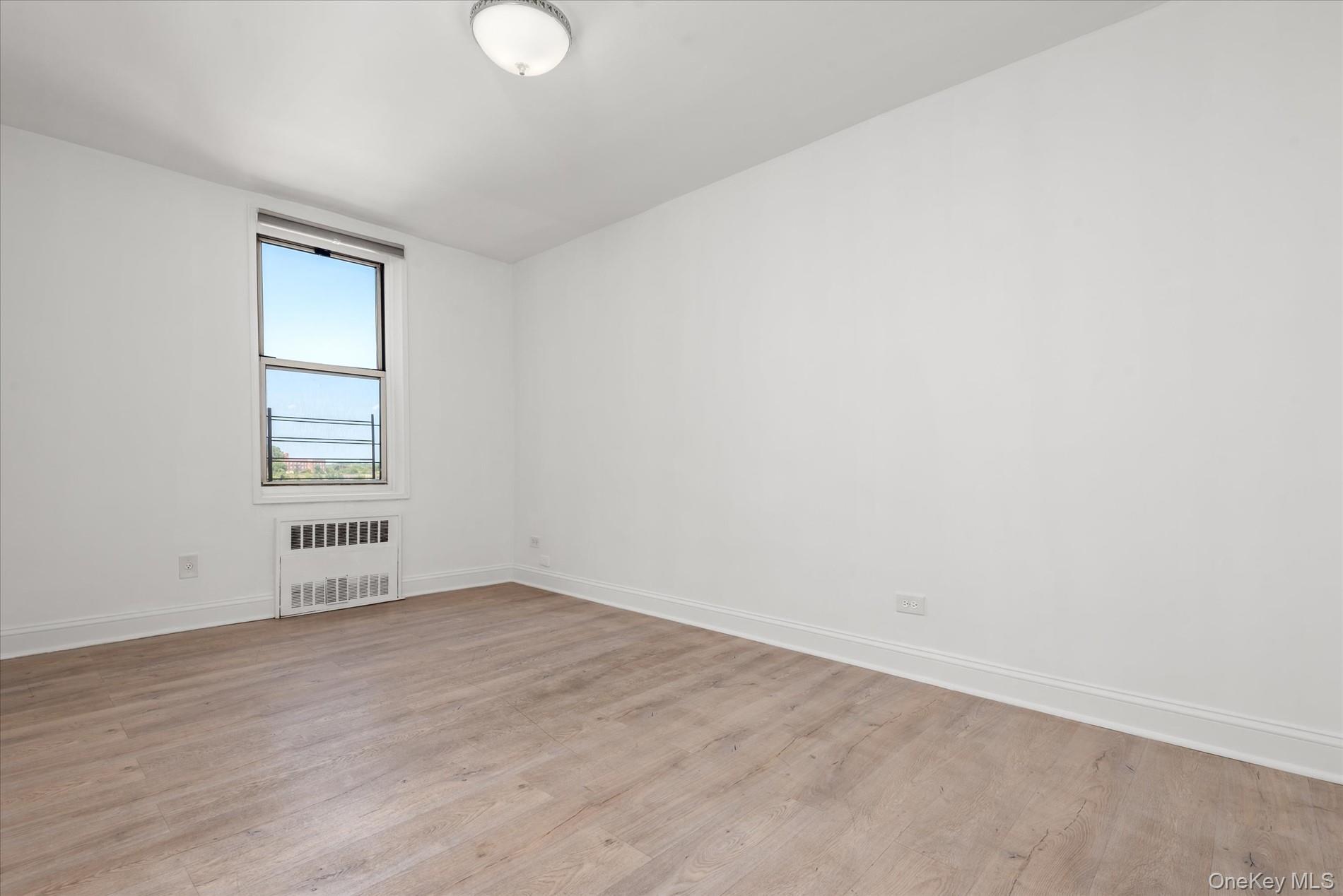 6011 Broadway, Unit 5E photo 10
