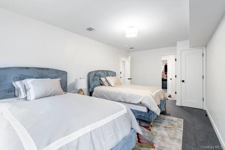 9 E Stemmer Lane – For Rent photo 13