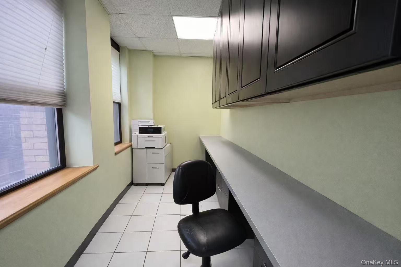 128 Mott Street, Unit 301 photo 7