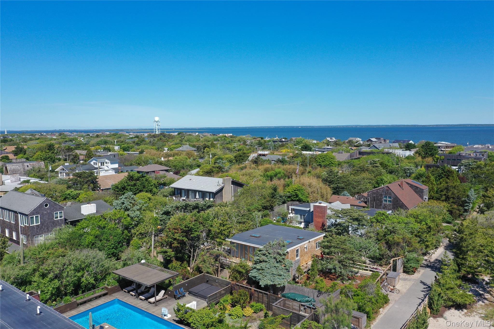 57 Juniper Avenue – For Rent photo 17