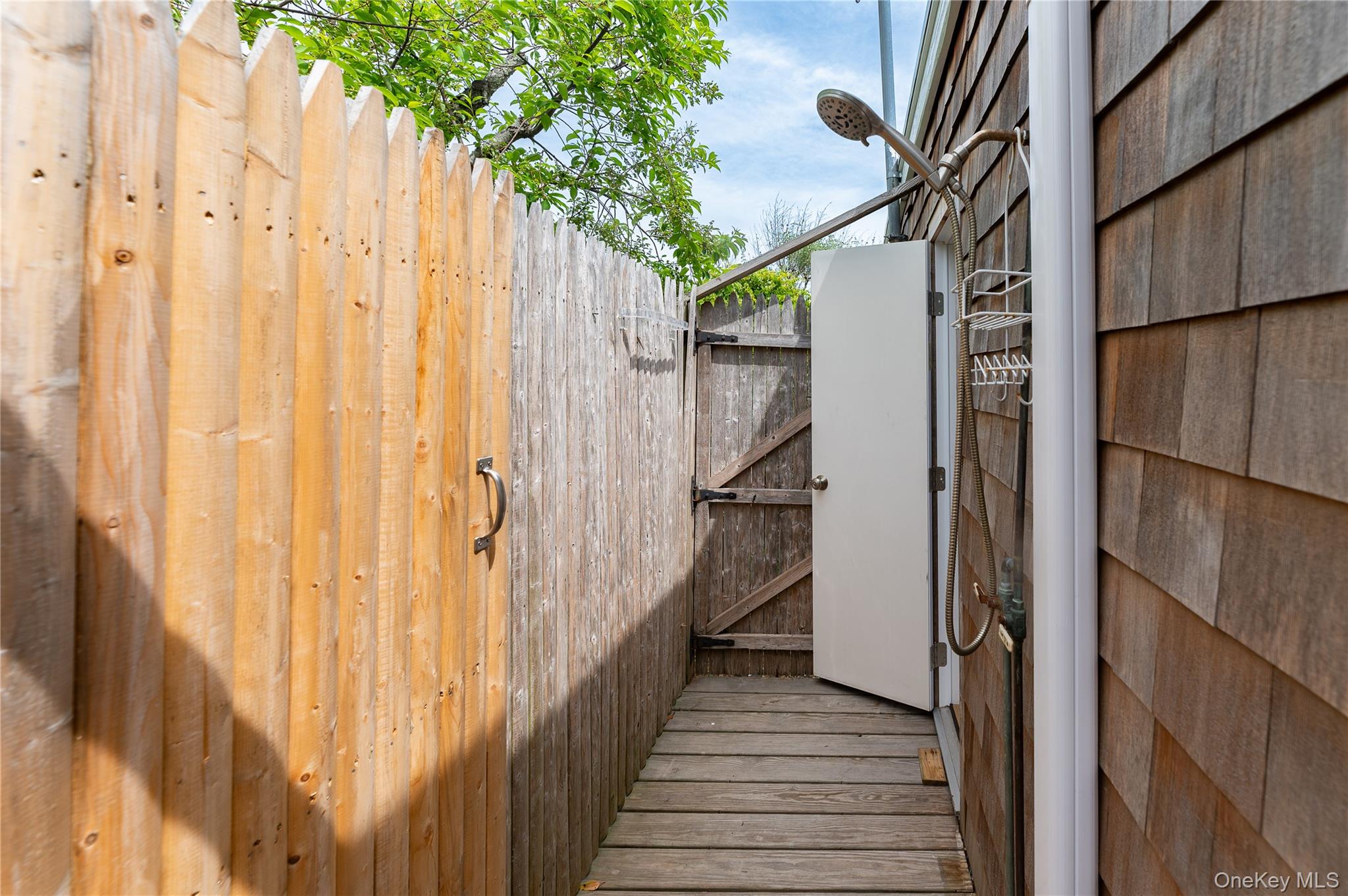 57 Juniper Avenue – For Rent photo 13