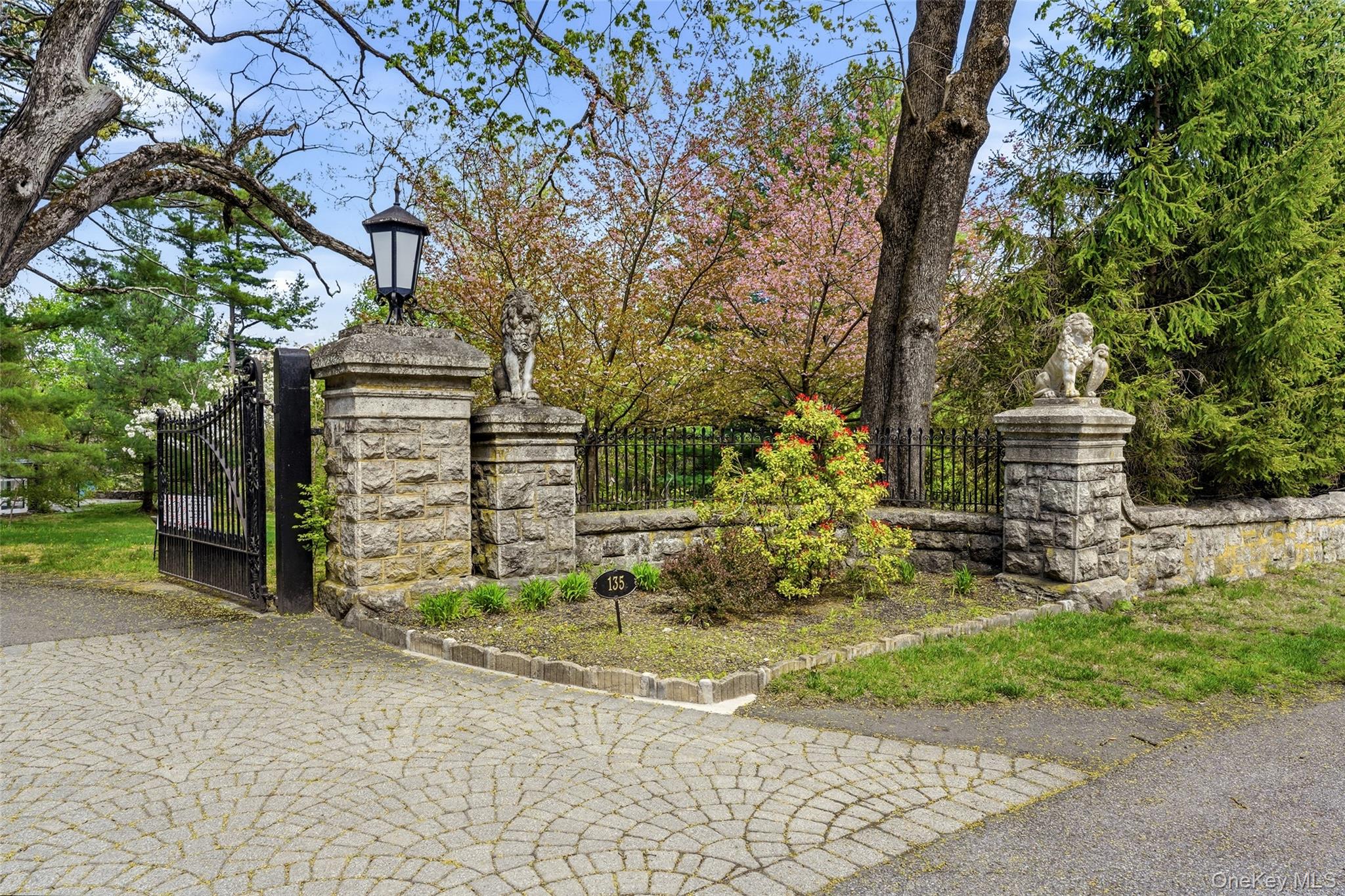 139 Scarborough Road – For Sale photo 35
