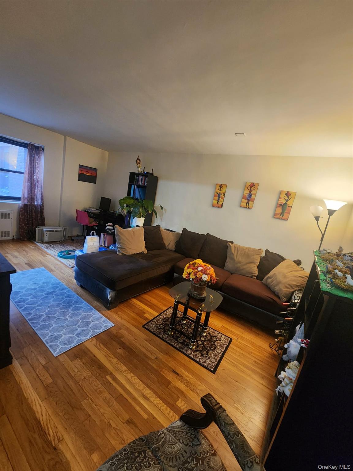 118-60 Metropolitan Avenue, Unit 3E photo 2