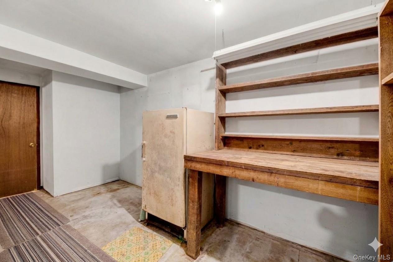 17 Last Road – For Sale photo 14