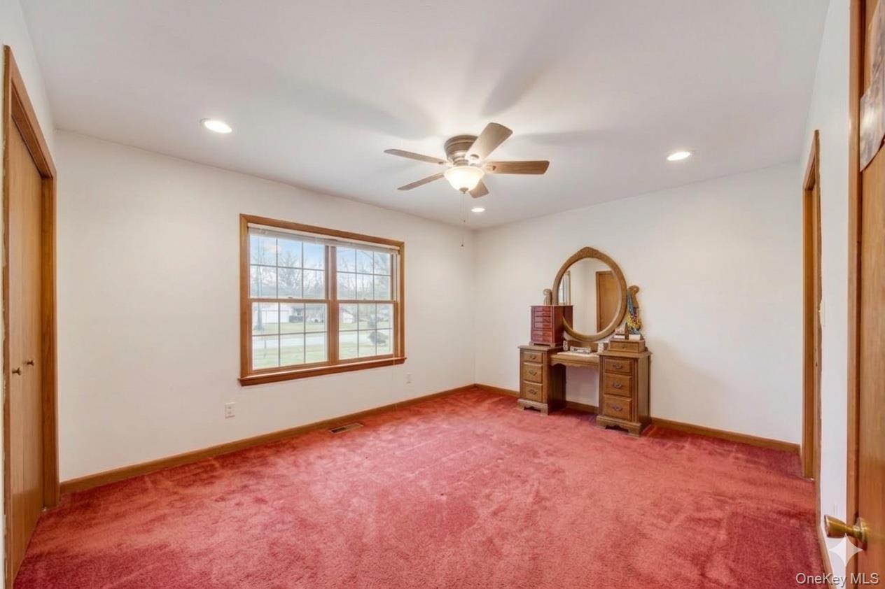 17 Last Road – For Sale photo 11
