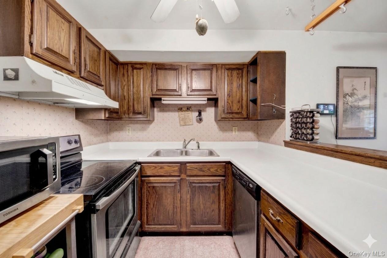 17 Last Road – For Sale photo 21