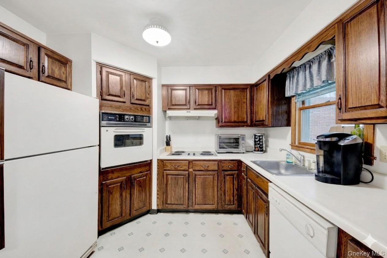 17 Last Road – For Sale photo 9