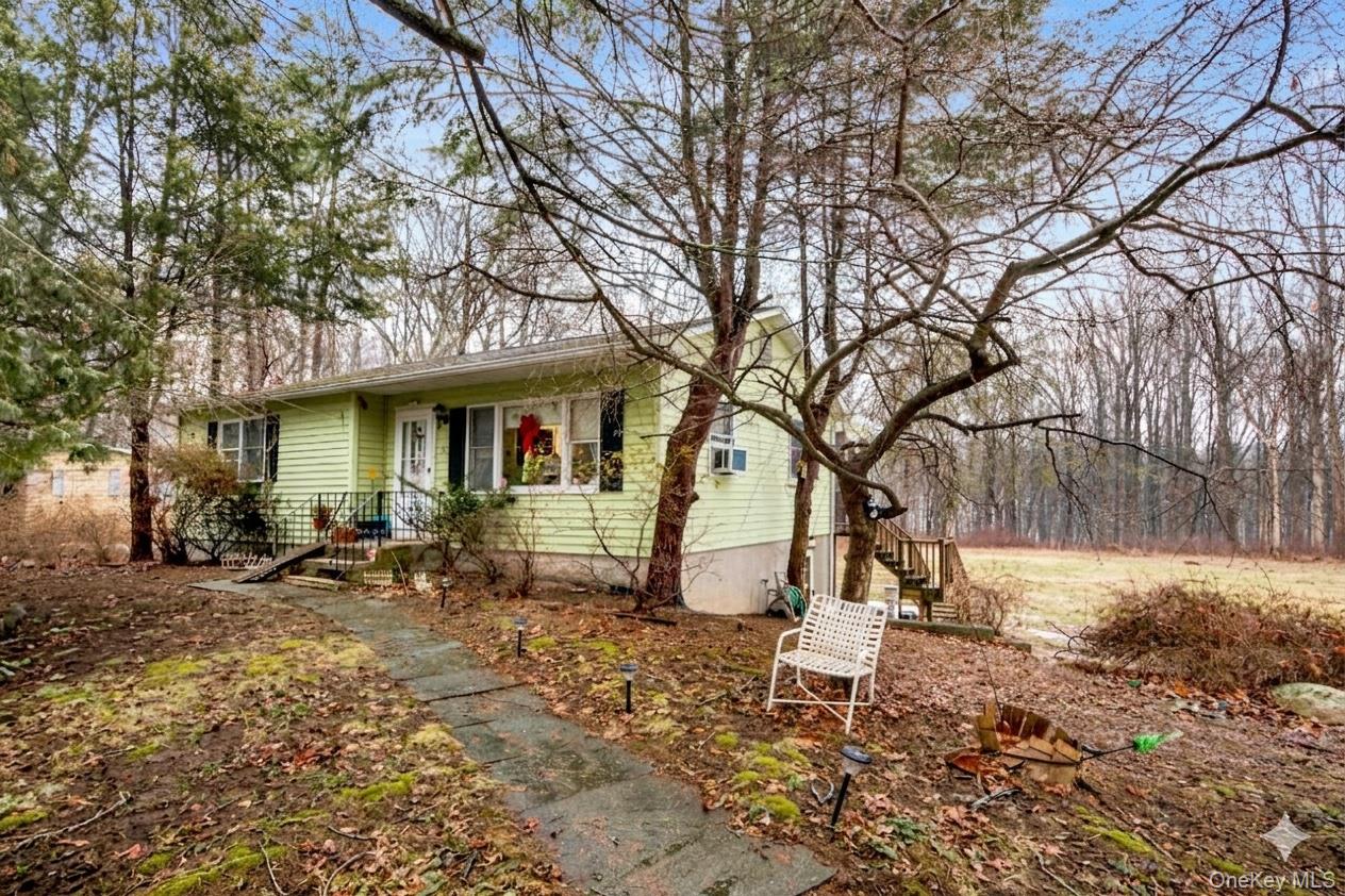 17 Last Road – For Sale