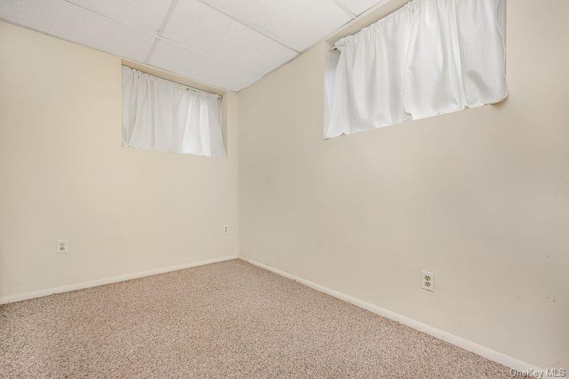356 Oakleigh Avenue, Unit 17 photo 25