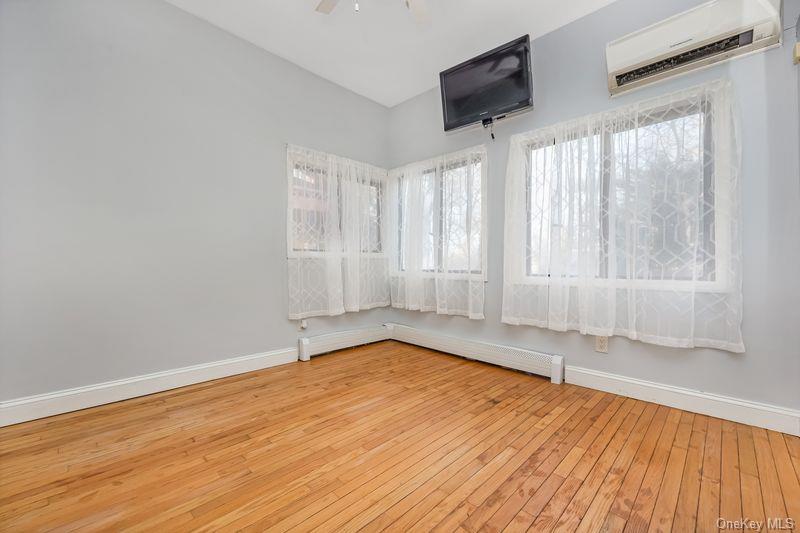 356 Oakleigh Avenue, Unit 17 photo 21