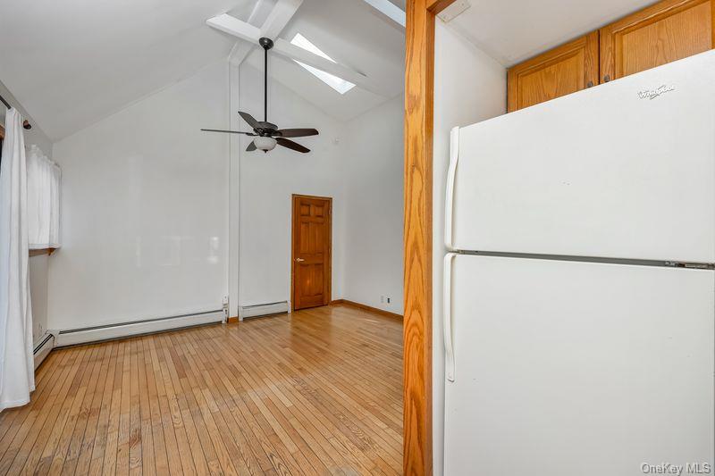 356 Oakleigh Avenue, Unit 17 photo 18