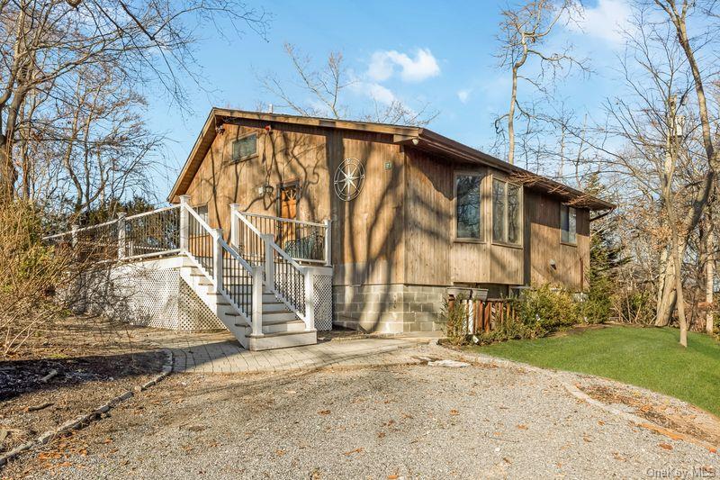356 Oakleigh Avenue, Unit 17 photo 4