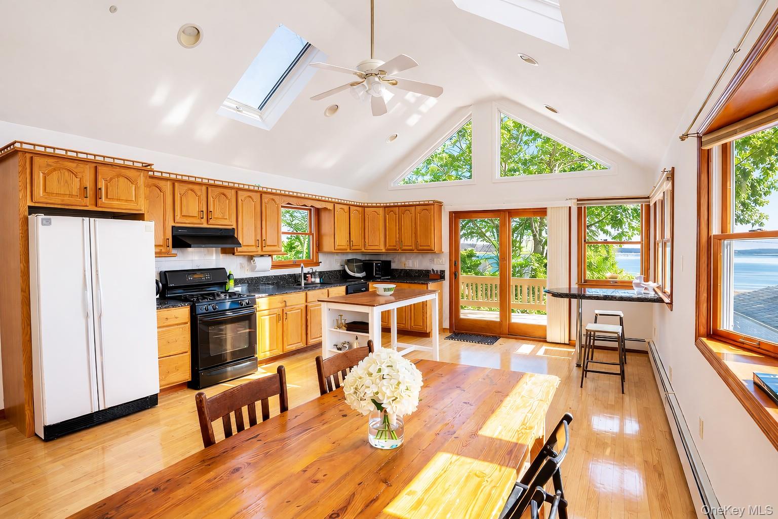 1250 2nd Street – For Rent photo 5