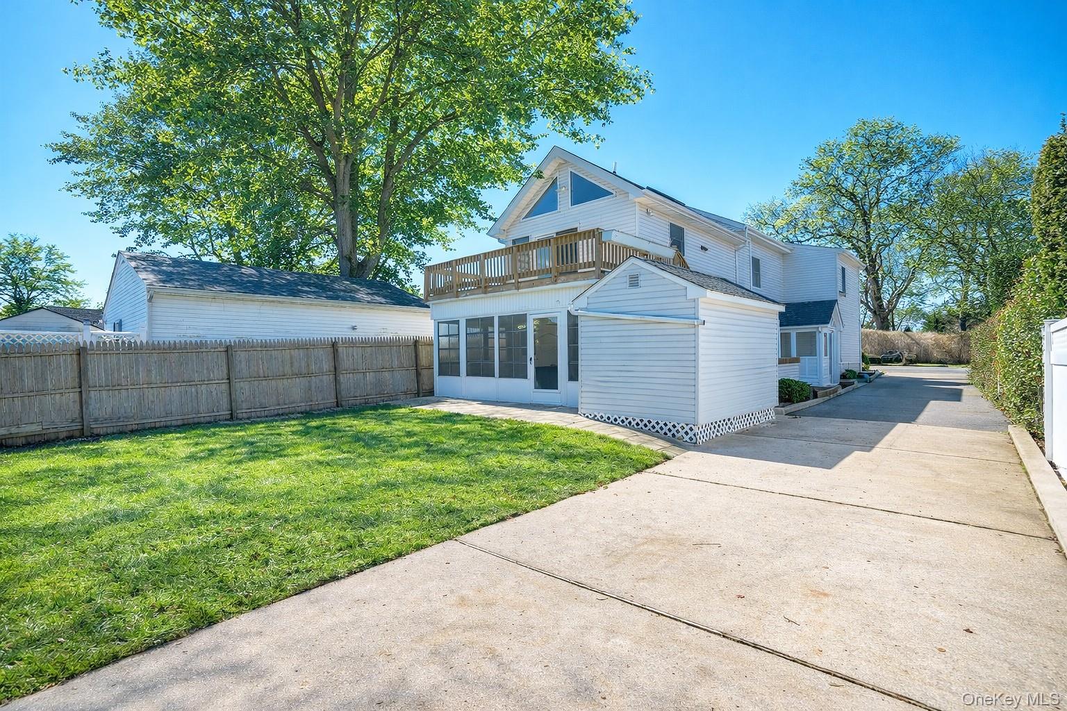 1250 2nd Street – For Rent photo 2